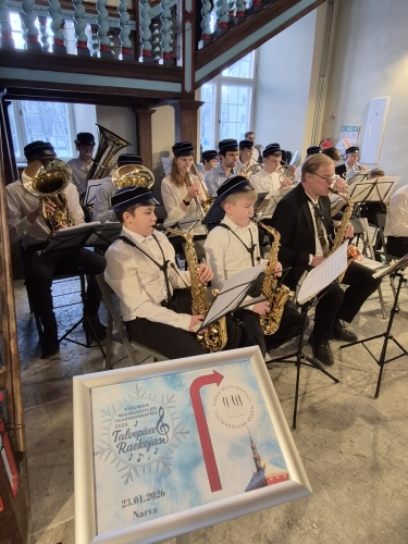 Puhkpilliorkester "Narva Brass" Dirigent Igor Ten